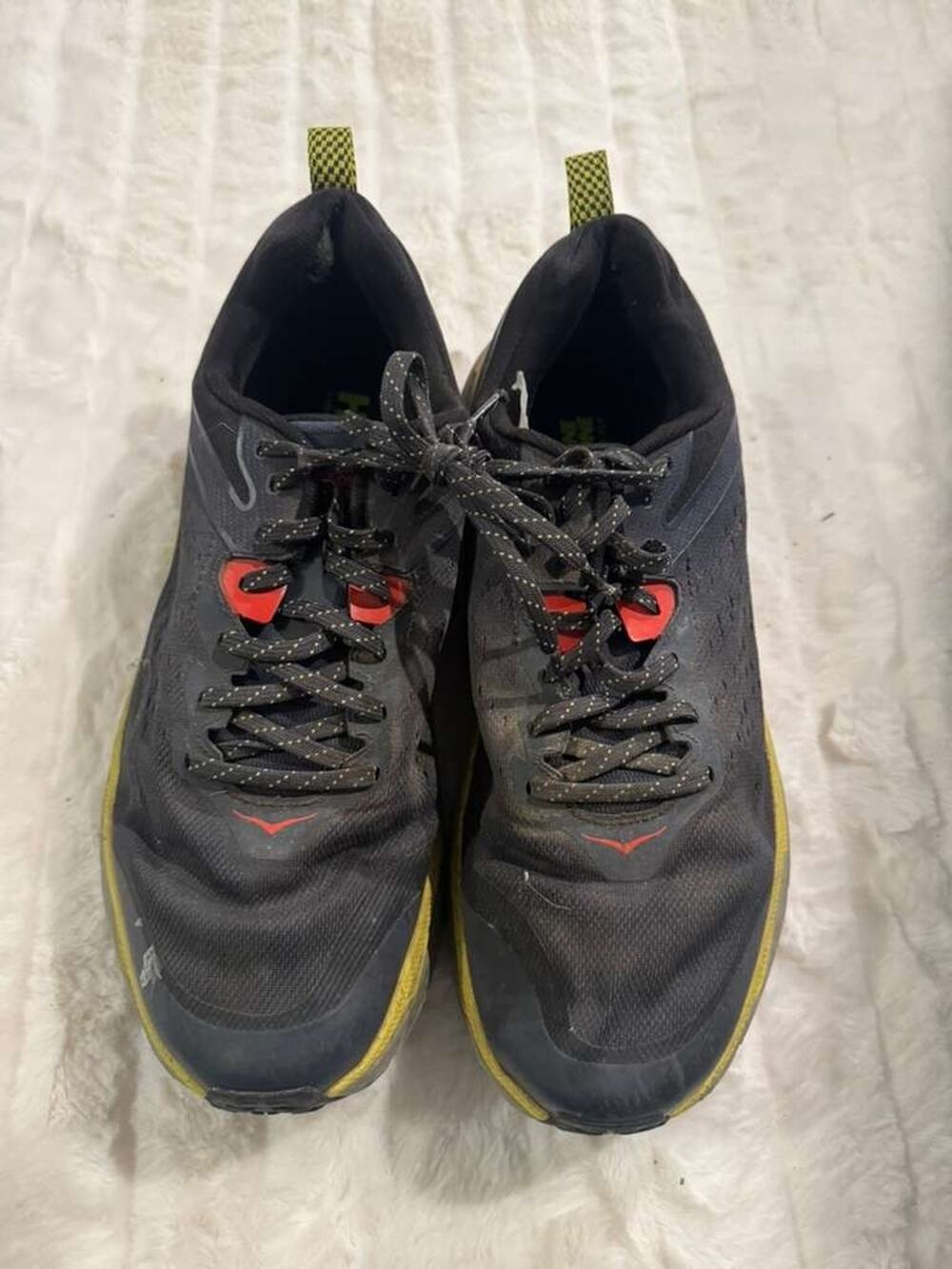 HOKA Challenger ATR 5 Men's Running Trail Shoes Black Red Yellow Size 11.5